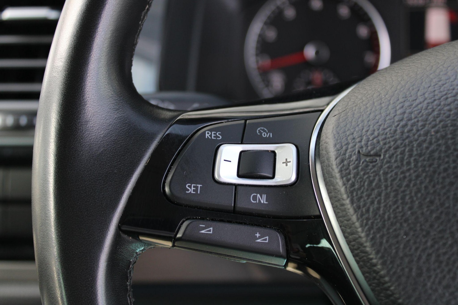 Used Volkswagen California 2017 for sale - 76610187: Photo 30