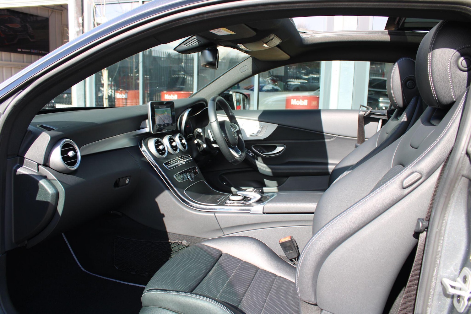 Used Mercedes-Benz C Class 2017 for sale - 77993608: Photo 12