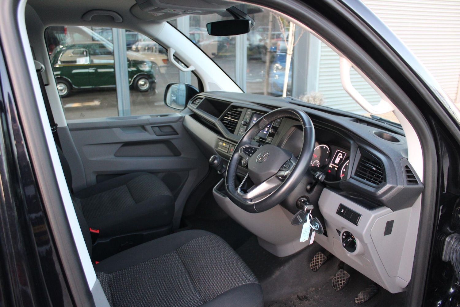 Used Volkswagen Transporter for sale - 77016637: Photo 12