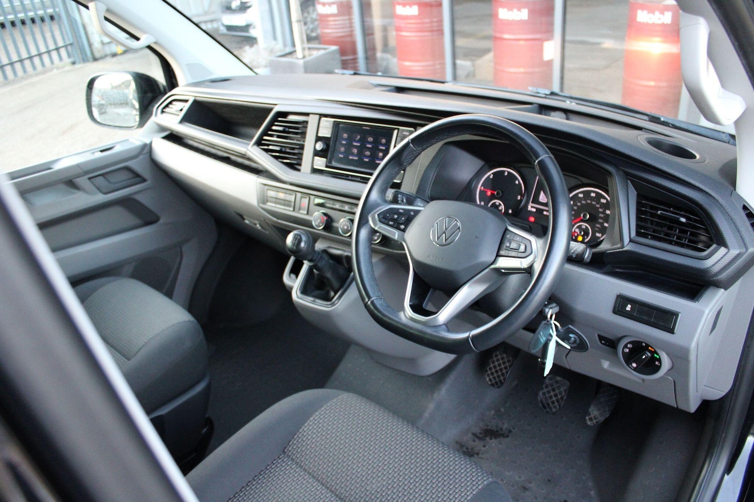 Used Volkswagen Transporter for sale - 77016637: Photo 18