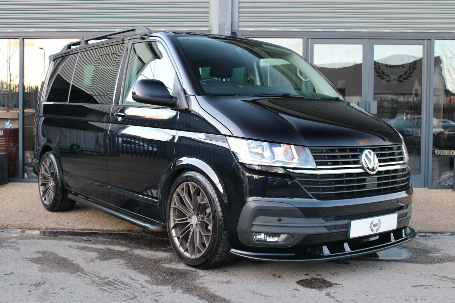 Used Volkswagen Transporter for sale - 77016637: Photo 2