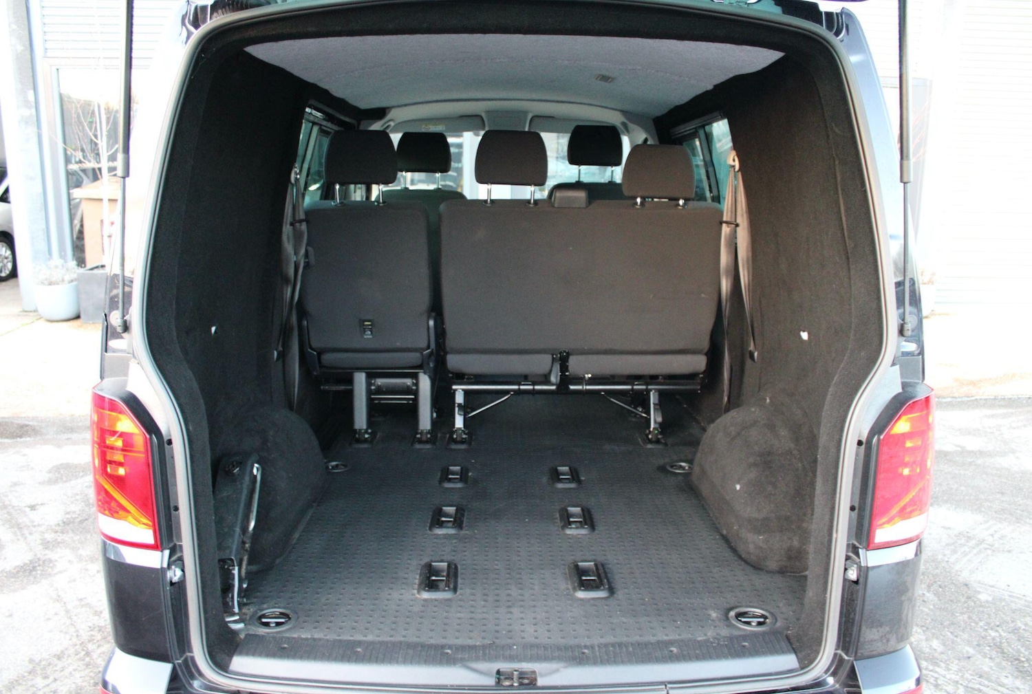 Used Volkswagen Transporter for sale - 77016637: Photo 29