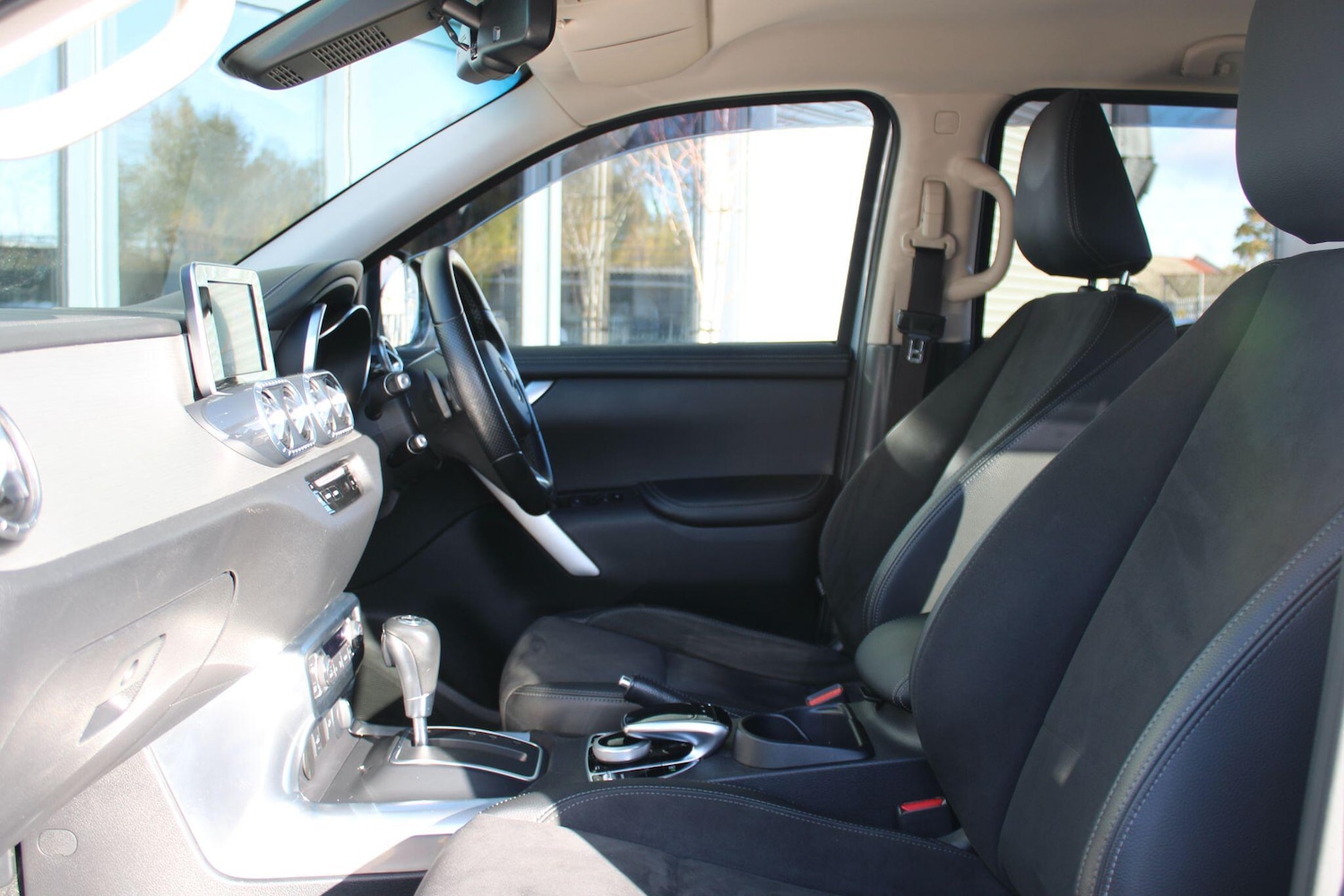 Used Mercedes-Benz X Class 2020 for sale - 76610210: Photo 3