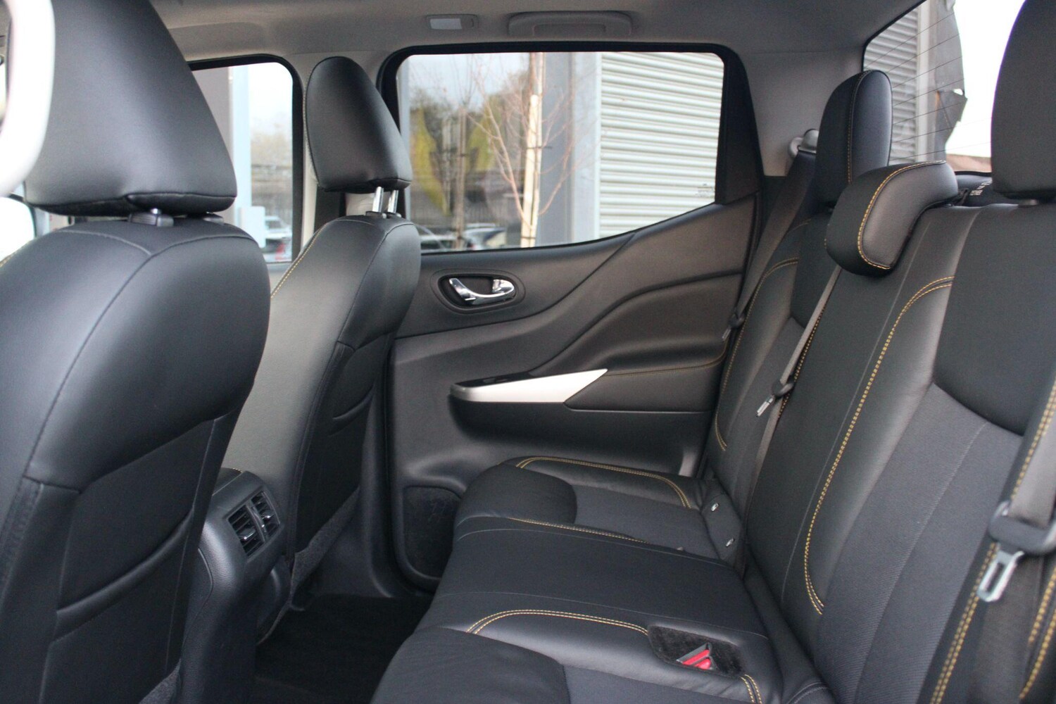 Used Nissan Navara 2019 for sale - 76610205: Photo 14