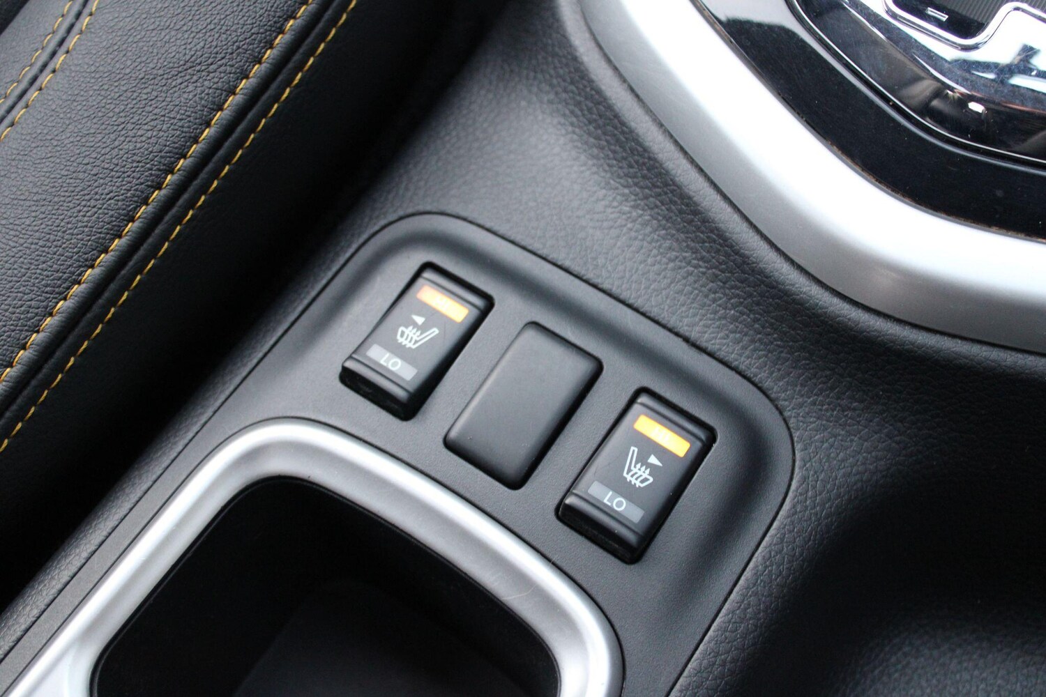 Used Nissan Navara 2019 for sale - 76610205: Photo 20