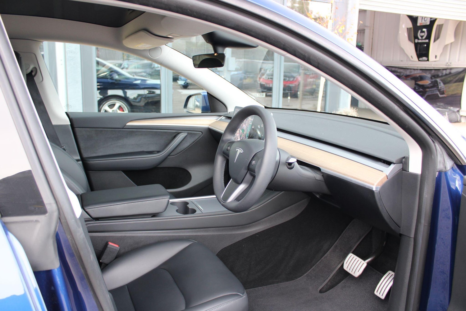 Used Tesla Model Y 2023 for sale - 76610198: Photo 10