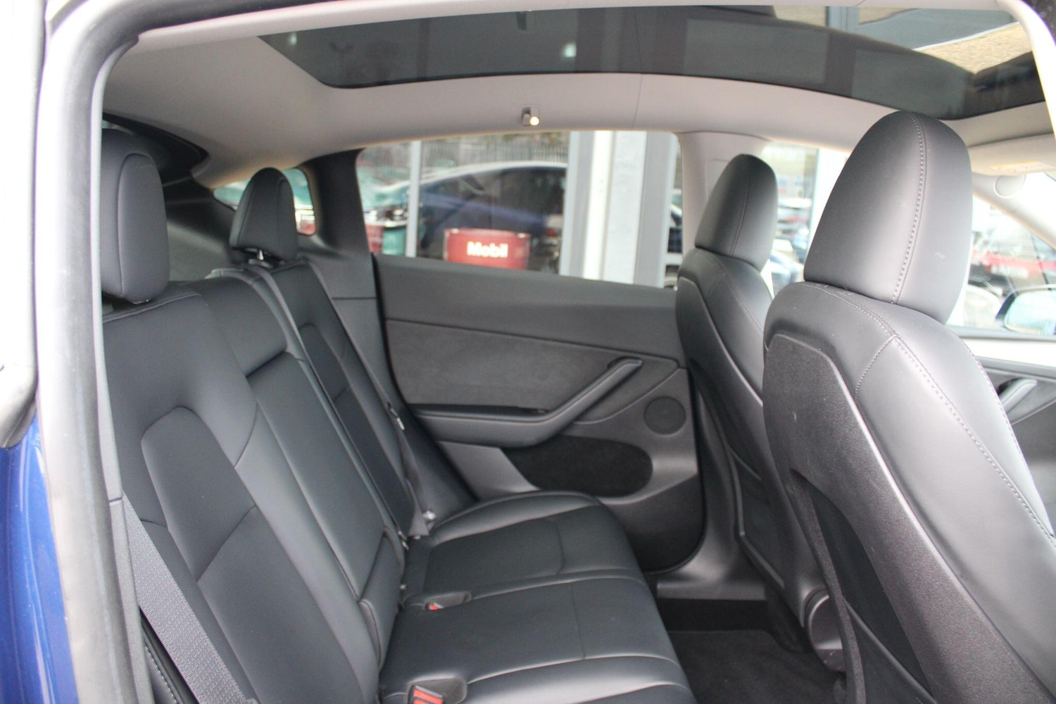 Used Tesla Model Y 2023 for sale - 76610198: Photo 11