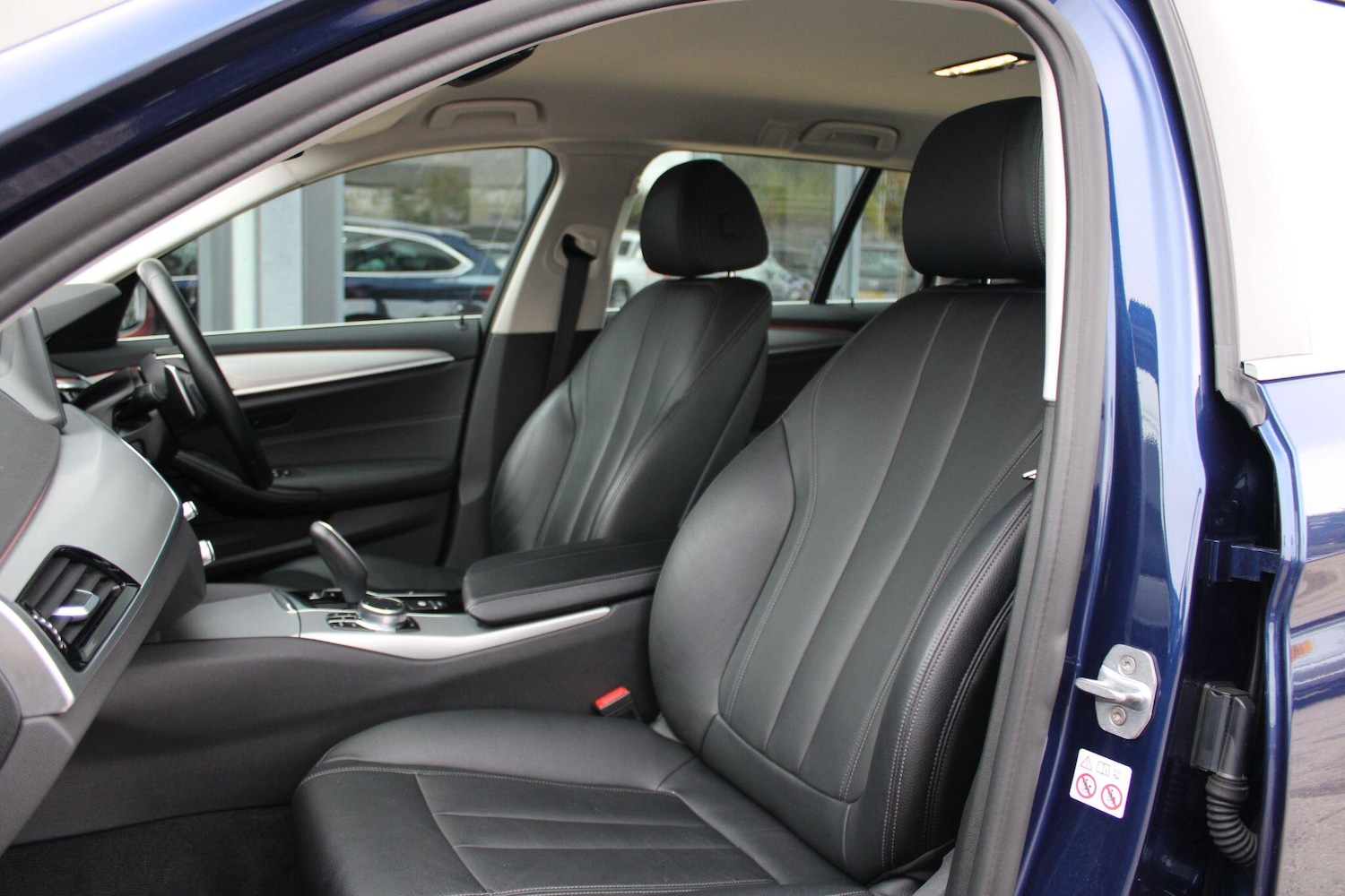 Used BMW 5 Series 2018 for sale - 76610197: Photo 14