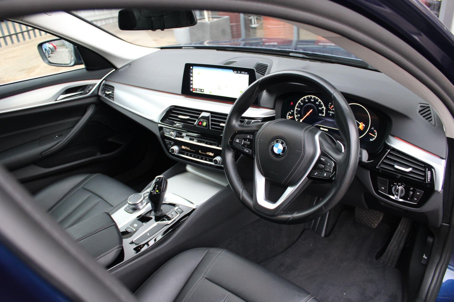 Used BMW 5 Series 2018 for sale - 76610197: Photo 16