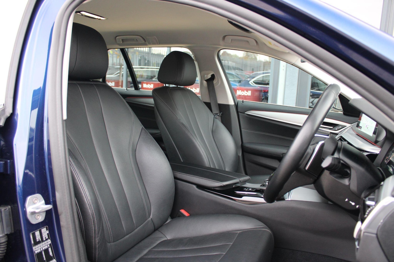 Used BMW 5 Series 2018 for sale - 76610197: Photo 3