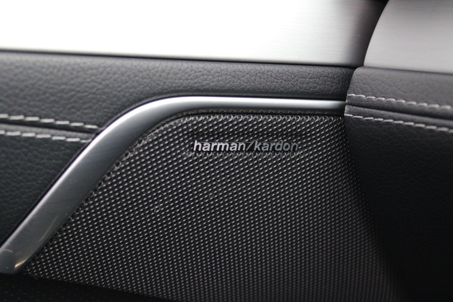 Used Mercedes-Benz SL for sale - 77737967: Photo 16