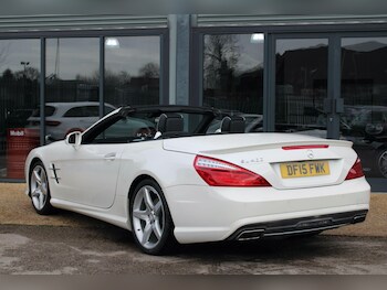 Used Mercedes-Benz SL 2015 for sale - 77737967: Photo