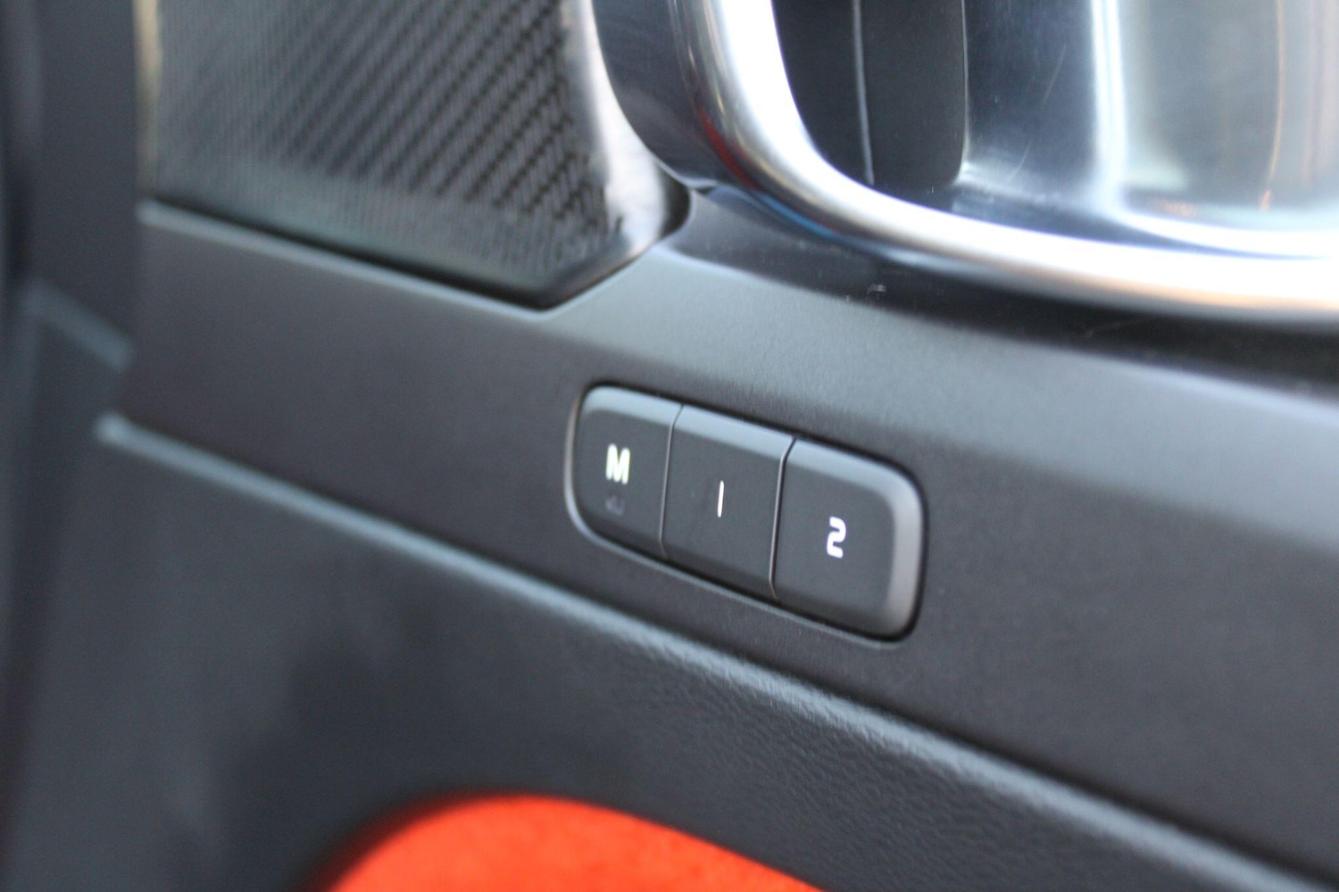 Used Volvo XC40 2018 for sale - 76610202: Photo 32