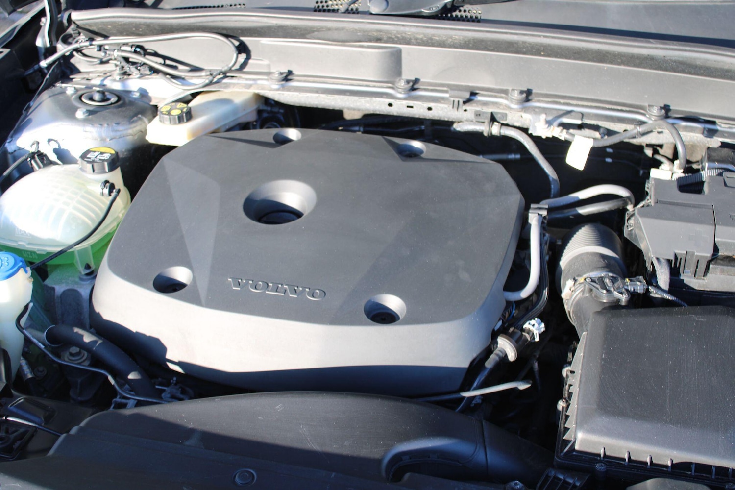 Used Volvo XC40 2018 for sale - 76610202: Photo 45