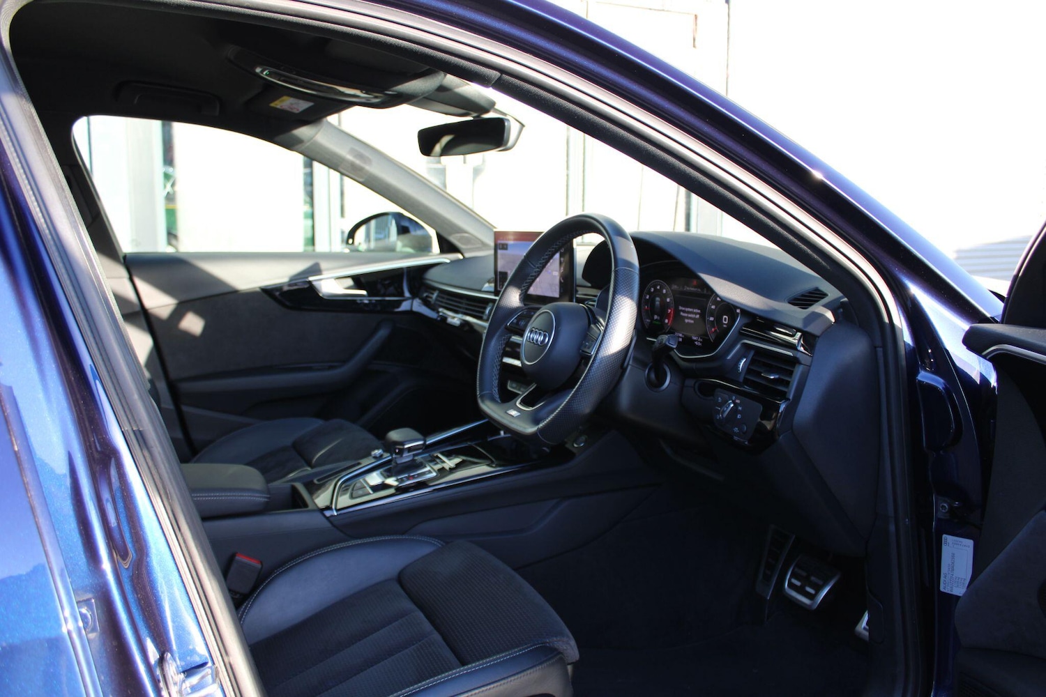 Used Audi A4 2021 for sale - 77015639: Photo 10