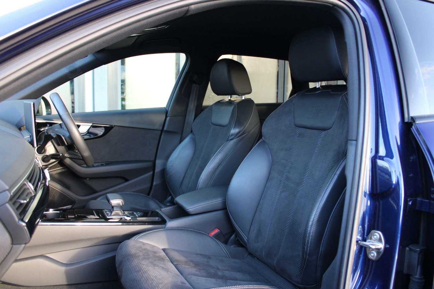 Used Audi A4 2021 for sale - 77015639: Photo 14