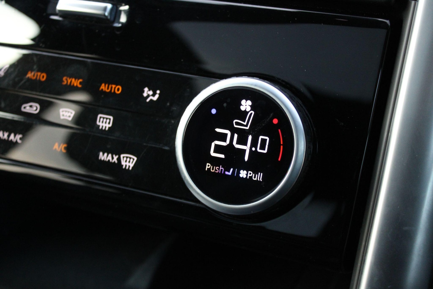 Used Land Rover Discovery 2023 for sale - 77306202: Photo 26