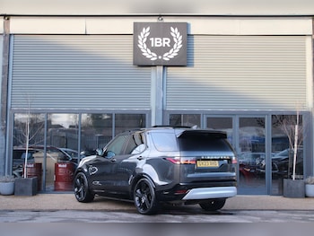 Used Land Rover Discovery 2023 for sale - 77306202: Photo