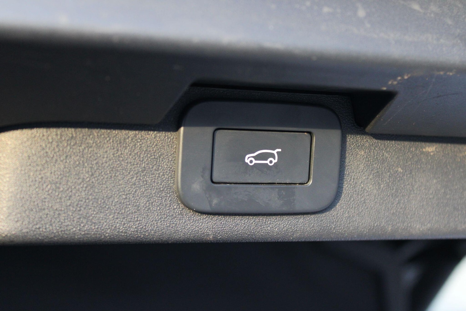 Used Land Rover Discovery 2023 for sale - 77306202: Photo 42