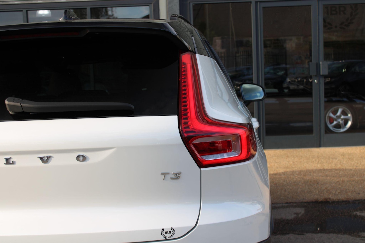 Used Volvo XC40 2021 for sale - 76610218: Photo 35