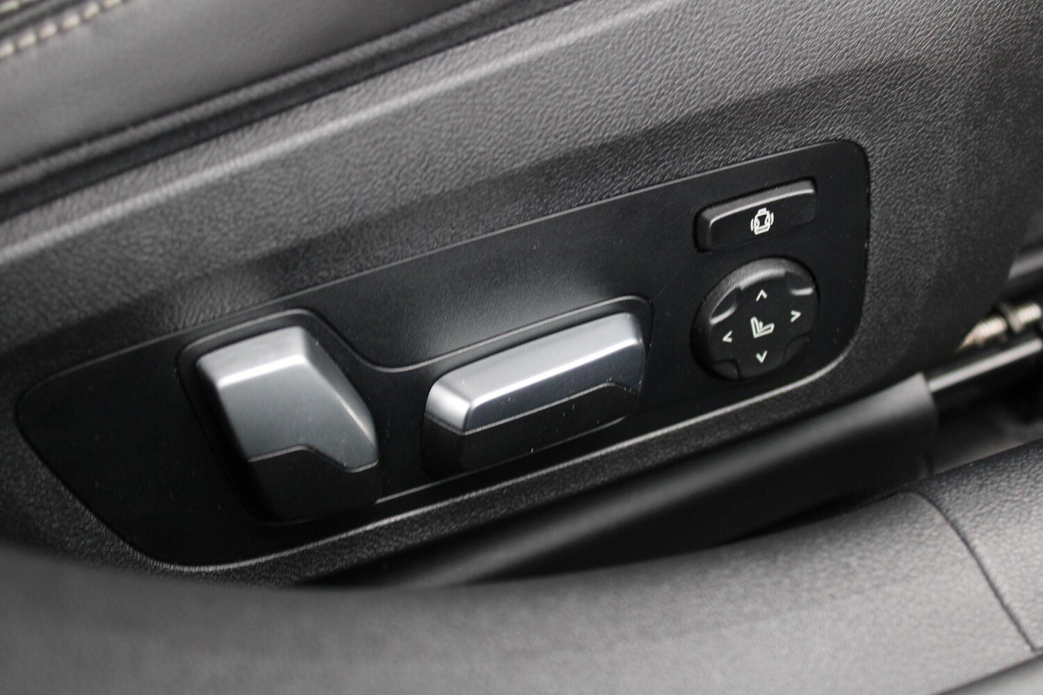 Used BMW 8 Series 2020 for sale - 76610220: Photo 23