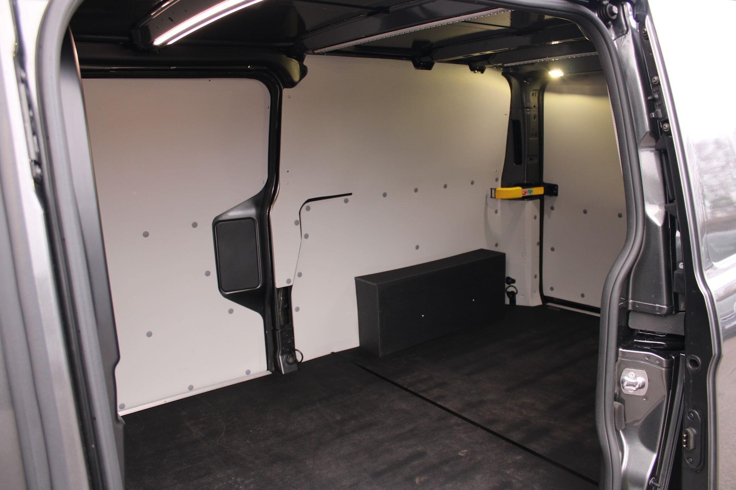 Used Ford Transit Custom 2023 for sale - 77081338: Photo 18