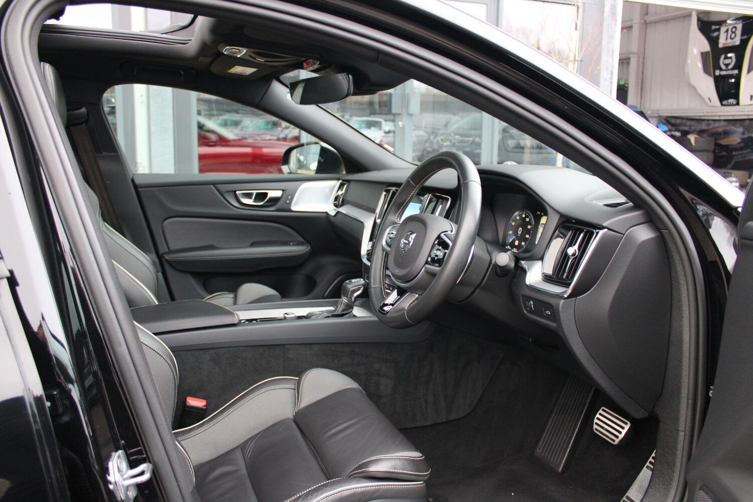 Used Volvo S60 2019 for sale - 77455077: Photo 10