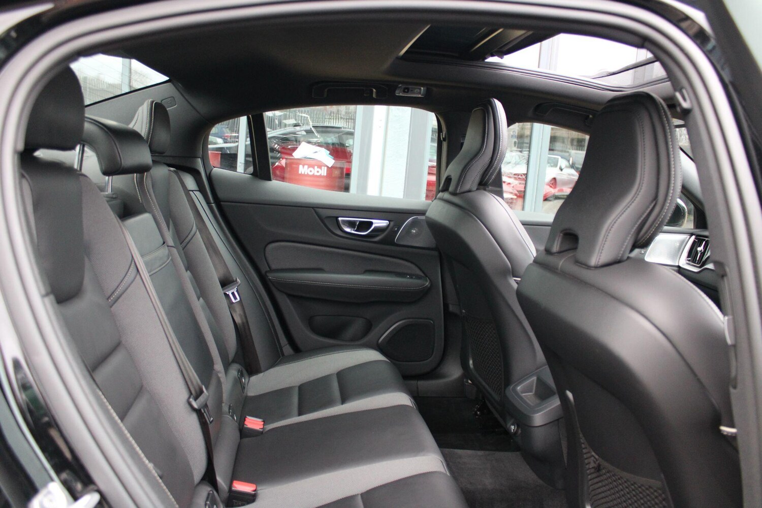 Used Volvo S60 2019 for sale - 77455077: Photo 11