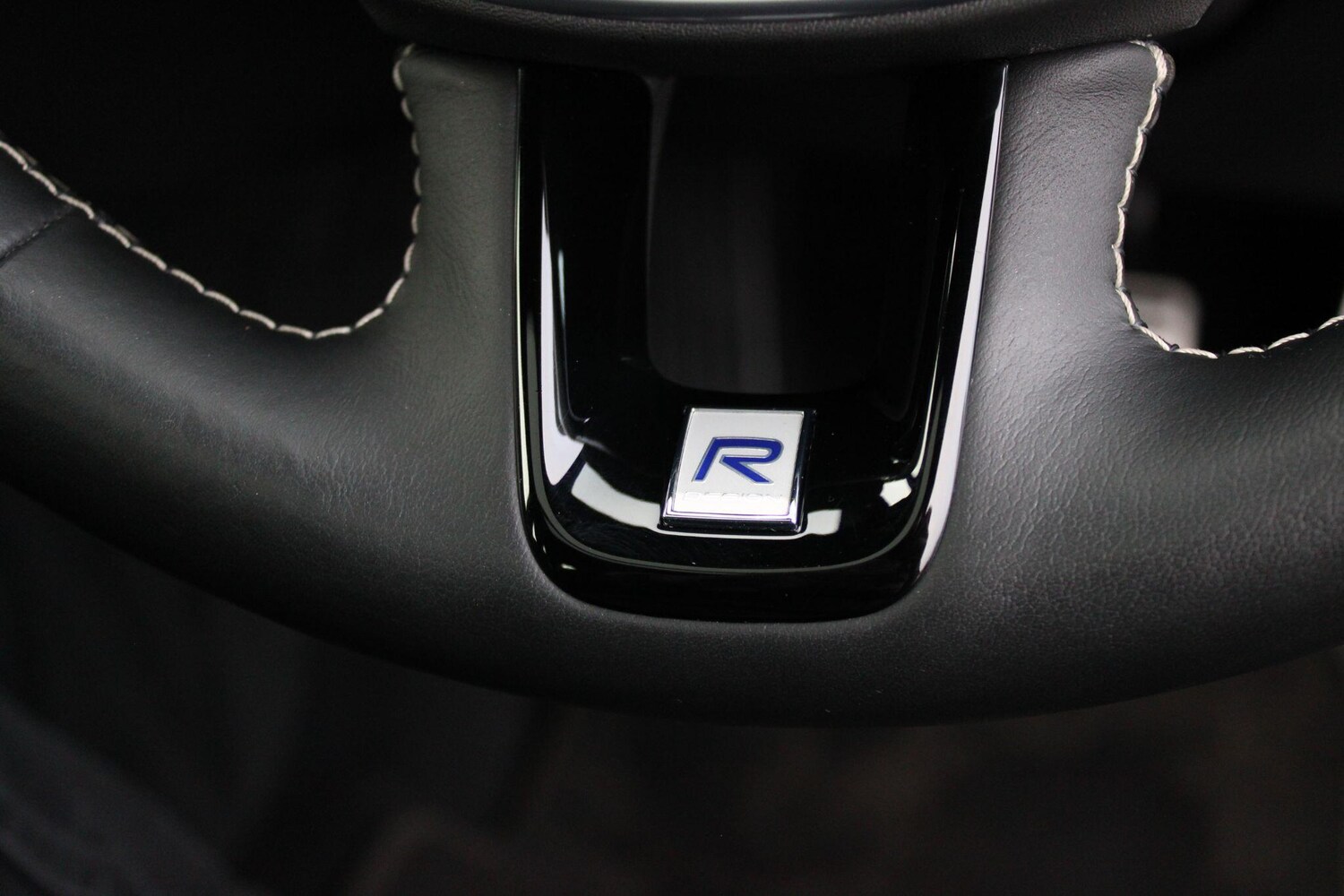 Used Volvo S60 2019 for sale - 77455077: Photo 28