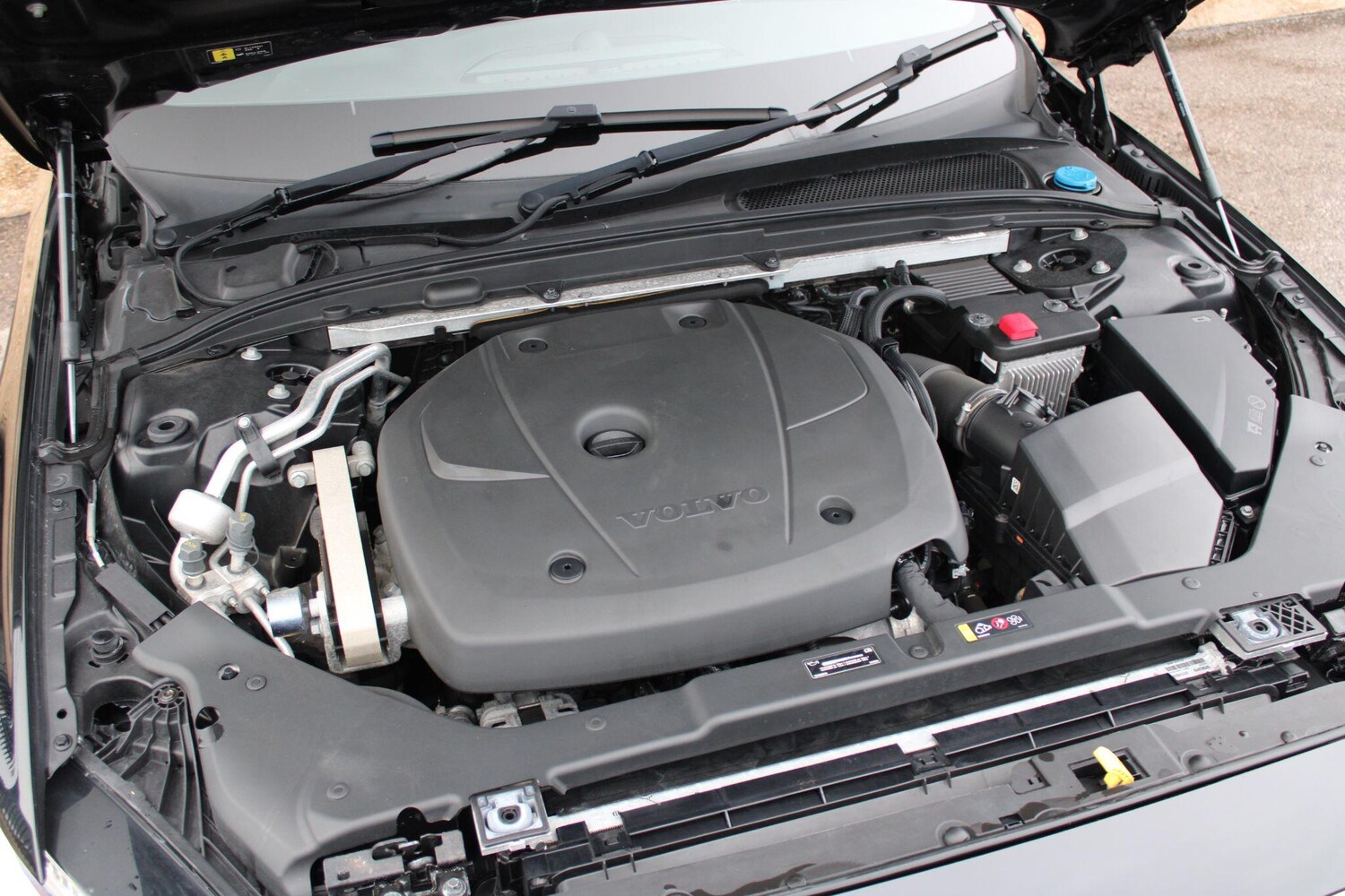 Used Volvo S60 2019 for sale - 77455077: Photo 45