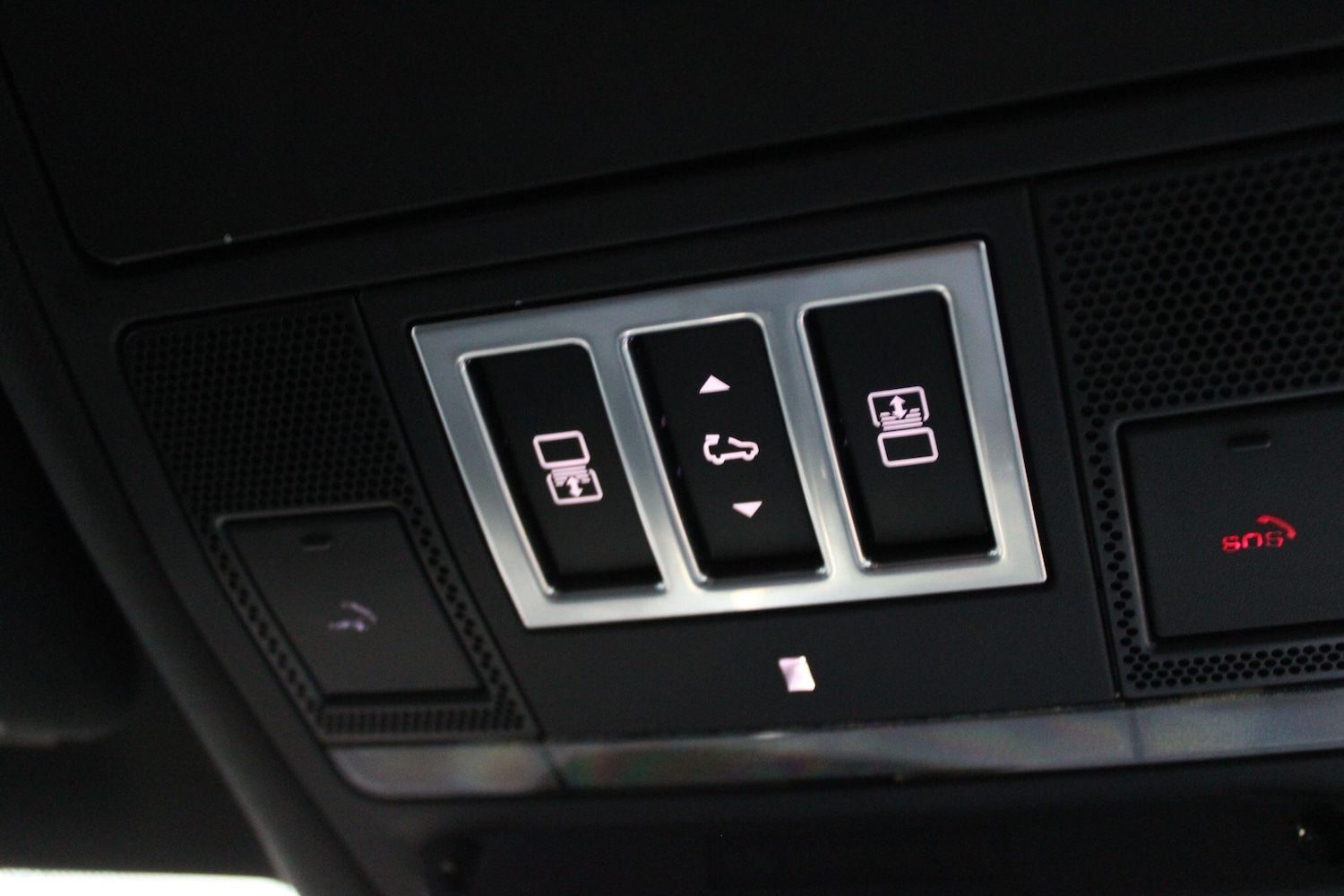 Used Land Rover Discovery 2023 for sale - 77524987: Photo 29