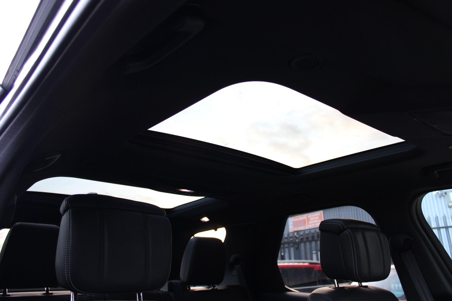 Used Land Rover Discovery 2023 for sale - 77524987: Photo 40