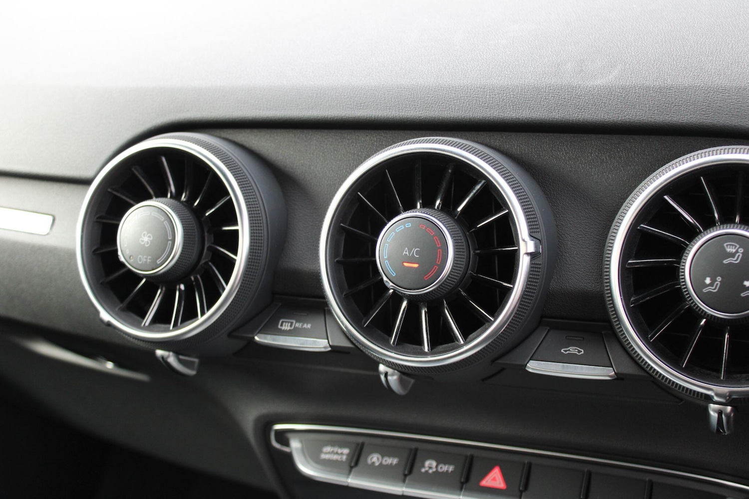 Used Audi TT 2021 for sale - 76610204: Photo 18