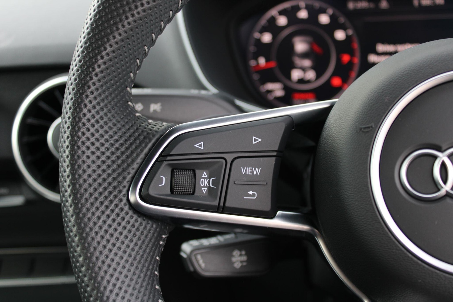 Used Audi TT 2021 for sale - 76610204: Photo 24