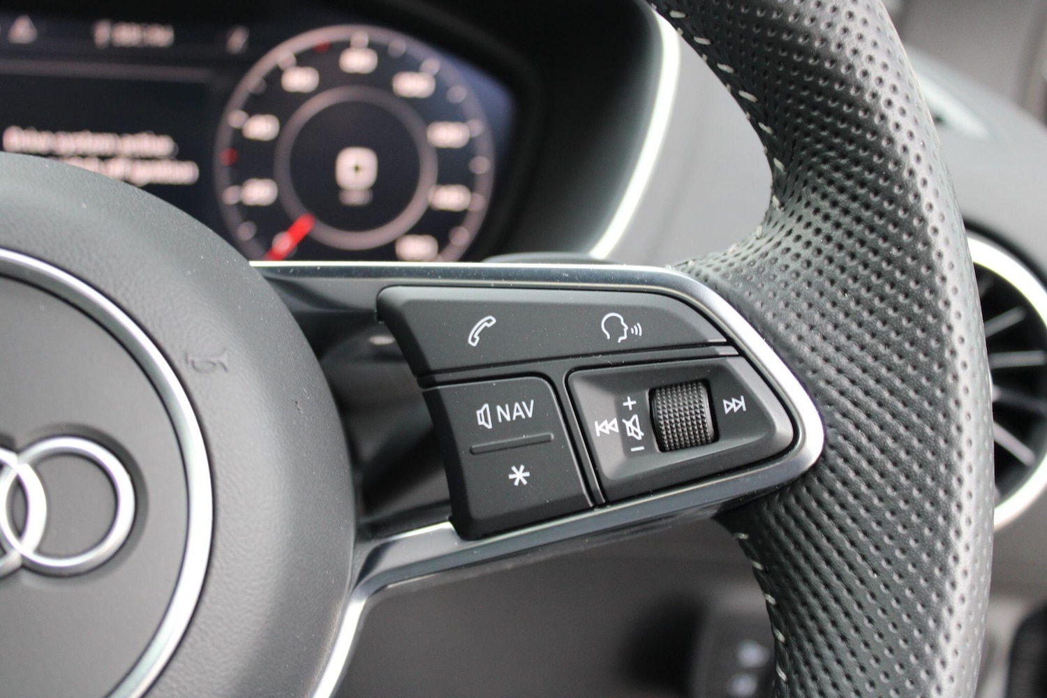 Used Audi TT 2021 for sale - 76610204: Photo 26