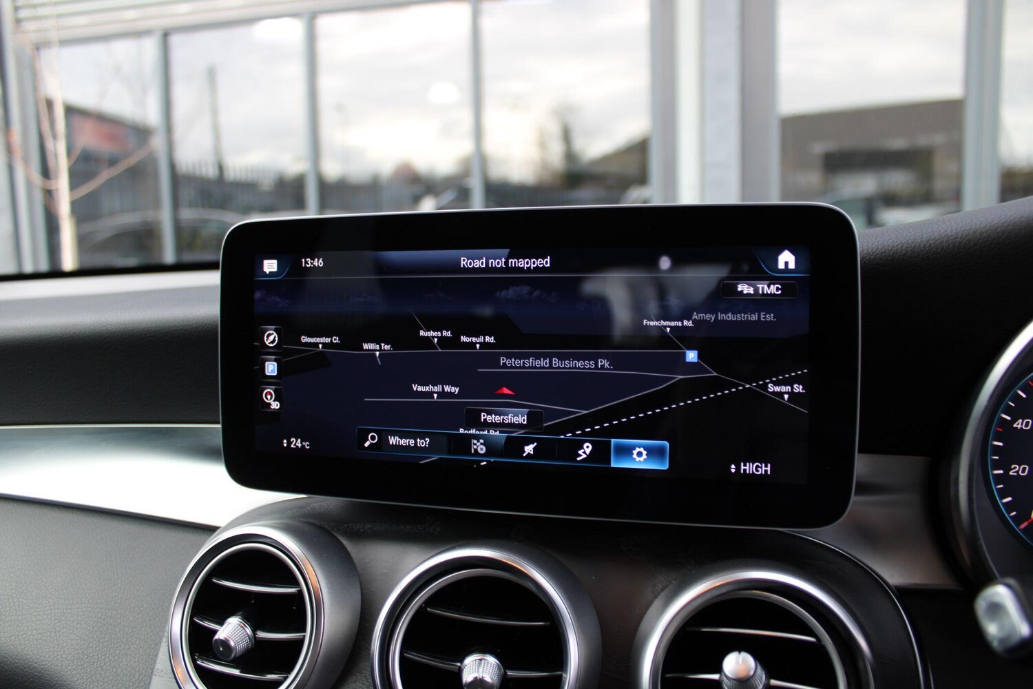 Used Mercedes-Benz GLC 2019 for sale - 76610221: Photo 18