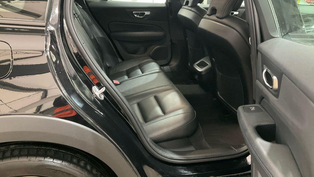 Used Volvo V60 Cross Country 2021 for sale - 77109467: Photo 7