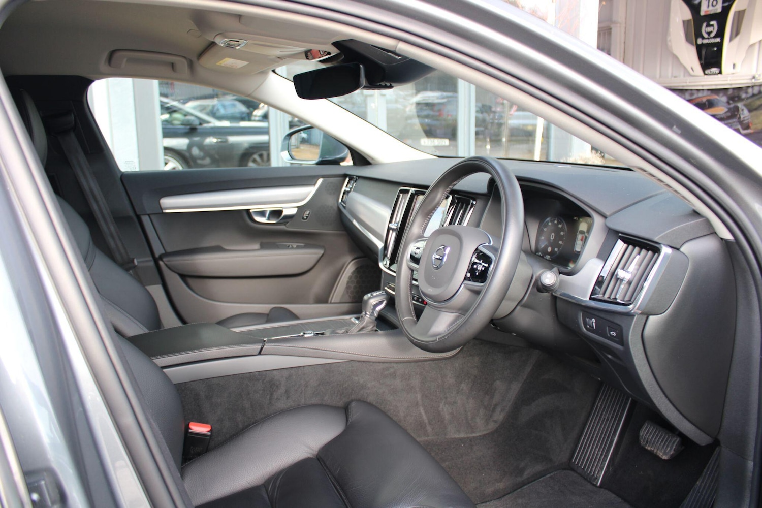 Used Volvo V90 2019 for sale - 76610190: Photo 10