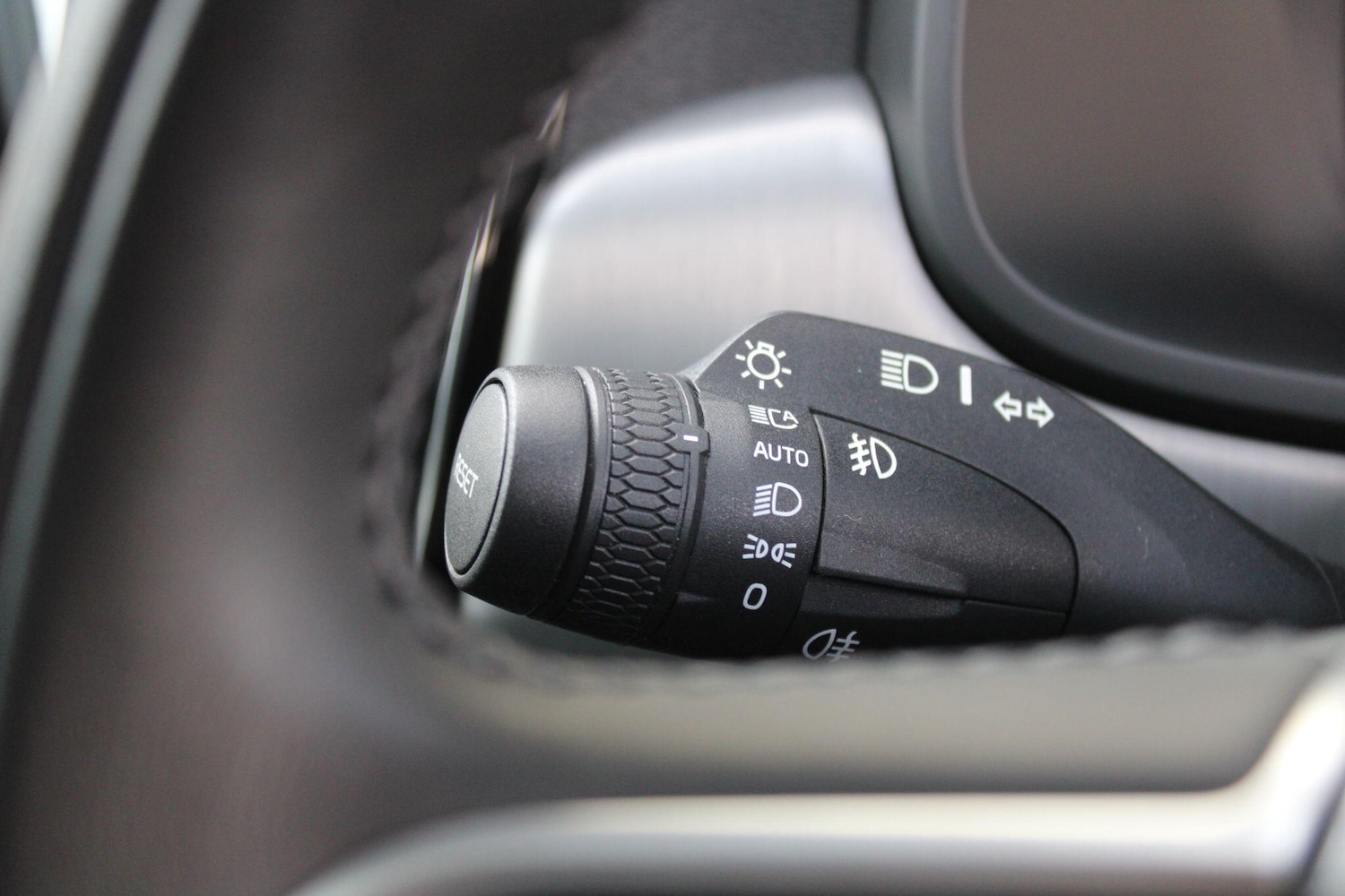 Used Volvo V90 2019 for sale - 76610190: Photo 23