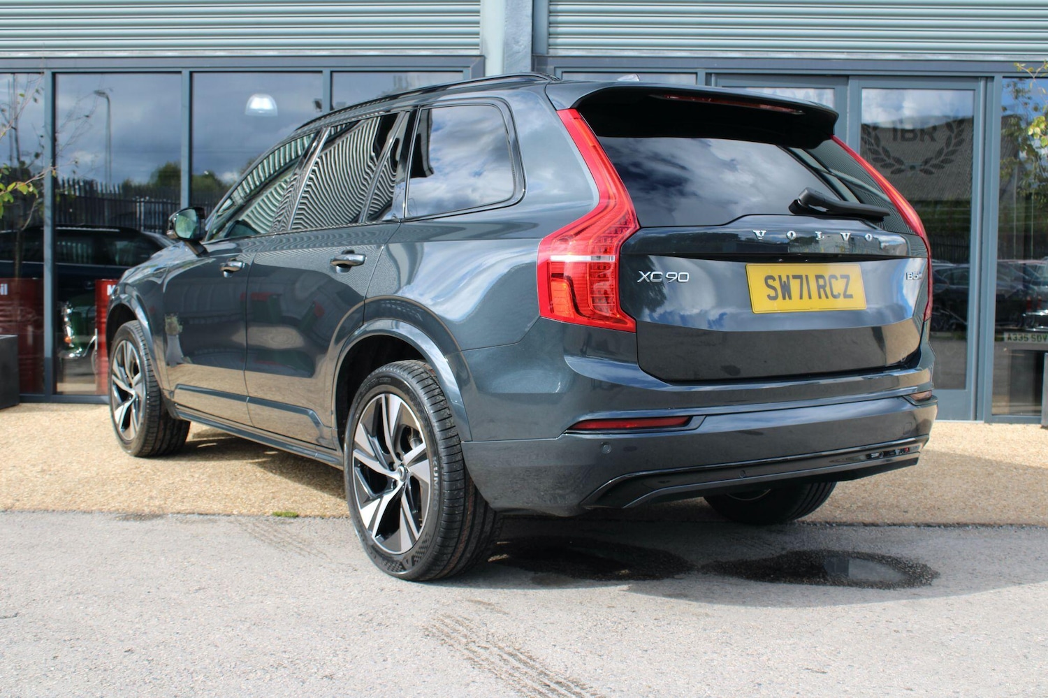 Used Volvo XC90 2021 for sale - 76610193: Photo 2