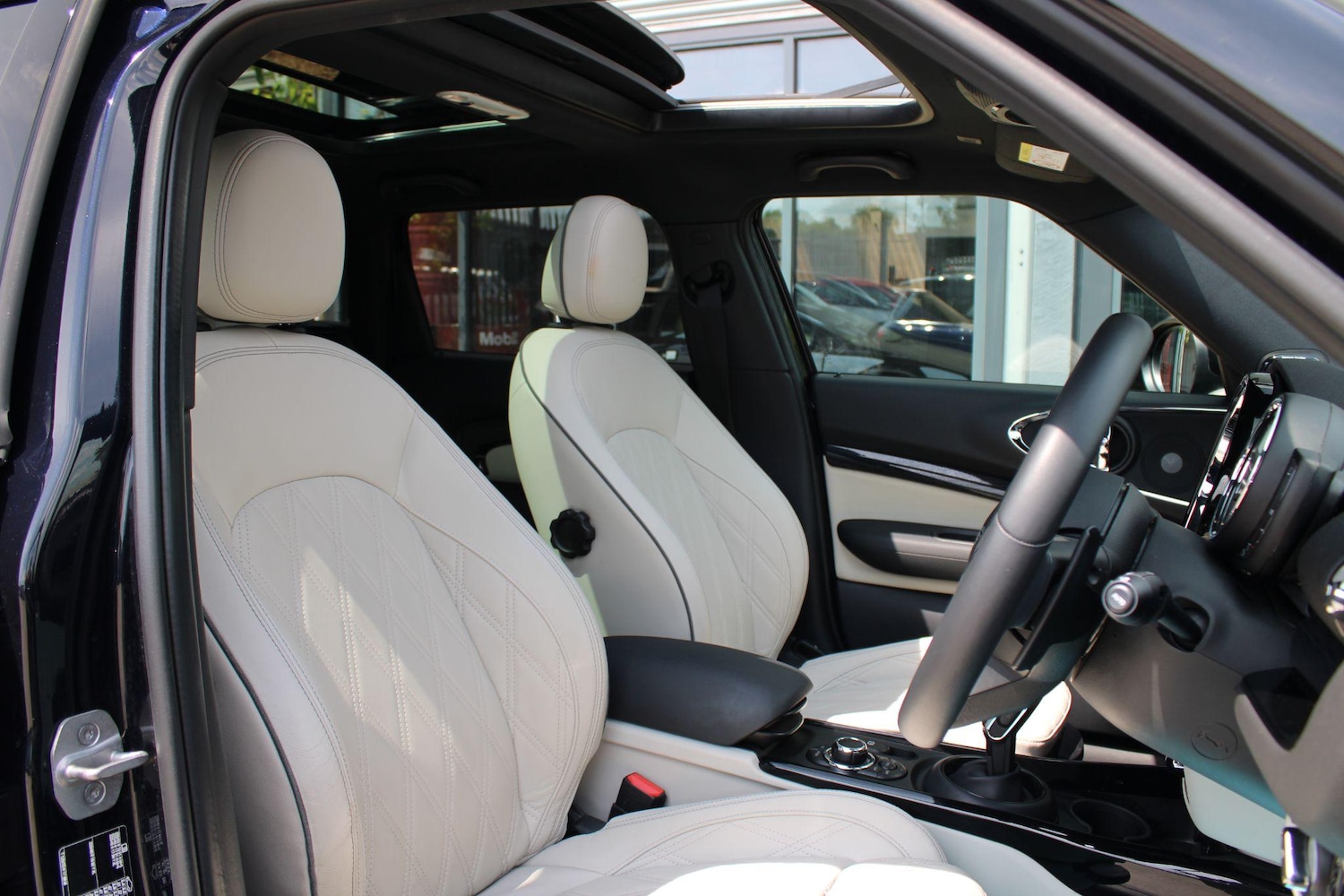 Used MINI Clubman 2022 for sale - 76850511: Photo 3