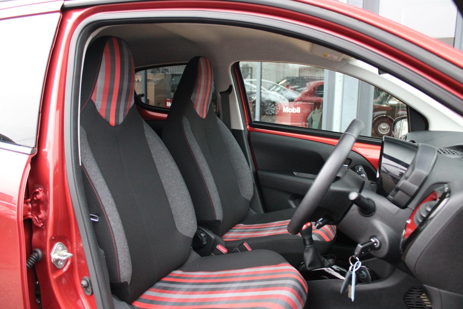 Used Peugeot 108 2020 for sale - 76801751: Photo 3