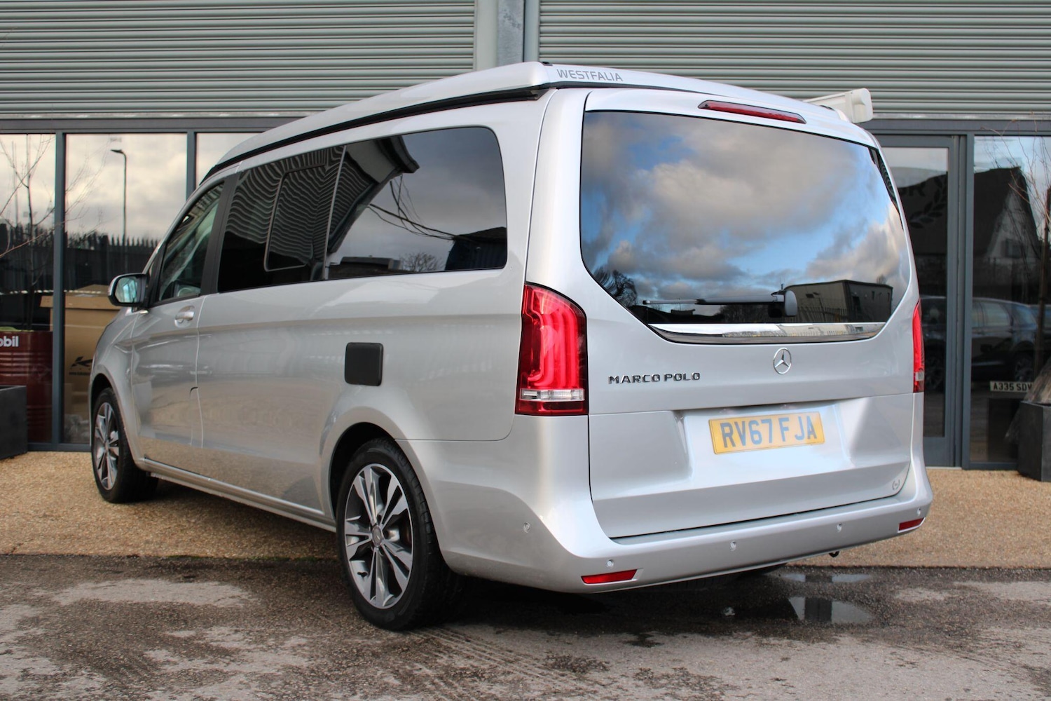 Used Mercedes-Benz V-Class 2017 for sale - 77203601: Photo 10