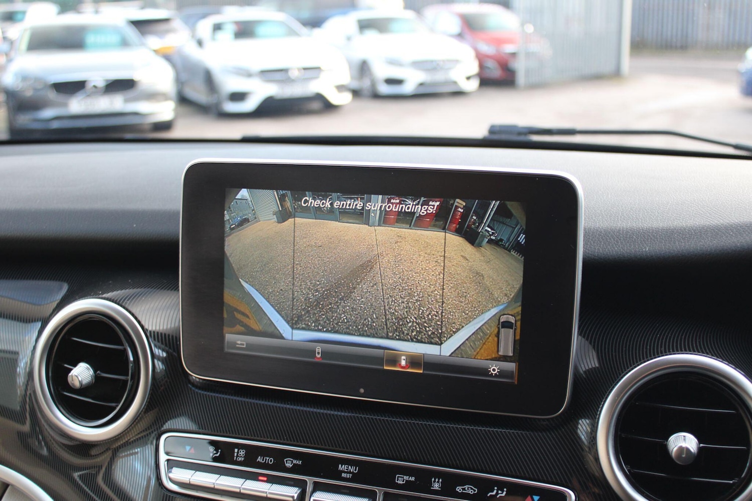 Used Mercedes-Benz V-Class 2017 for sale - 77203601: Photo 26