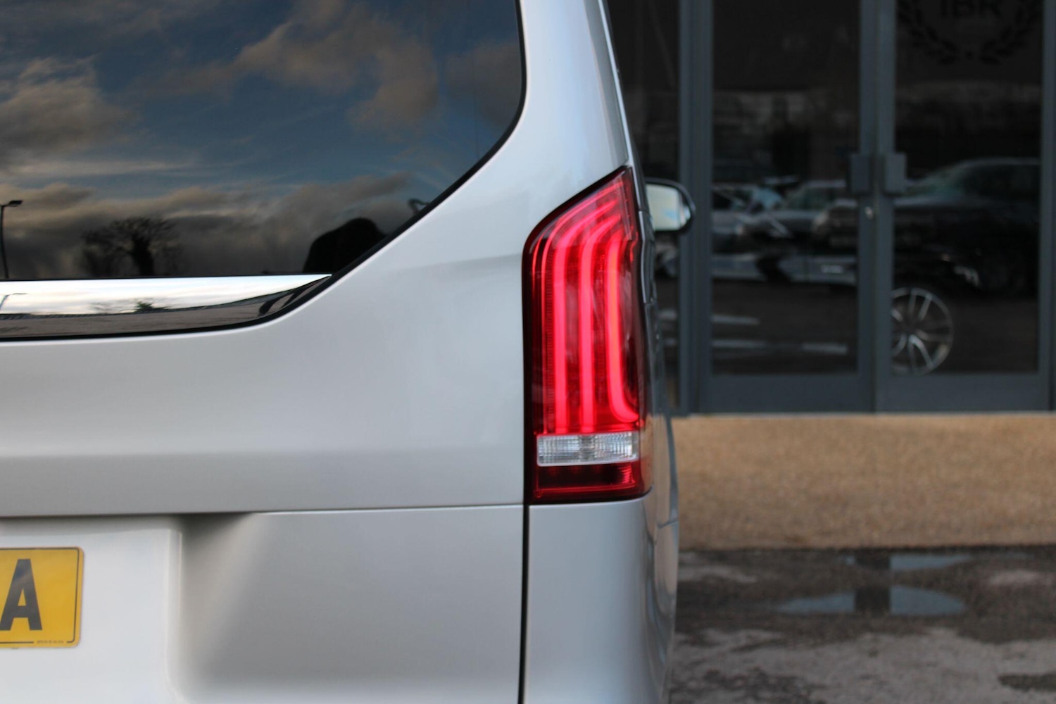 Used Mercedes-Benz V-Class 2017 for sale - 77203601: Photo 40