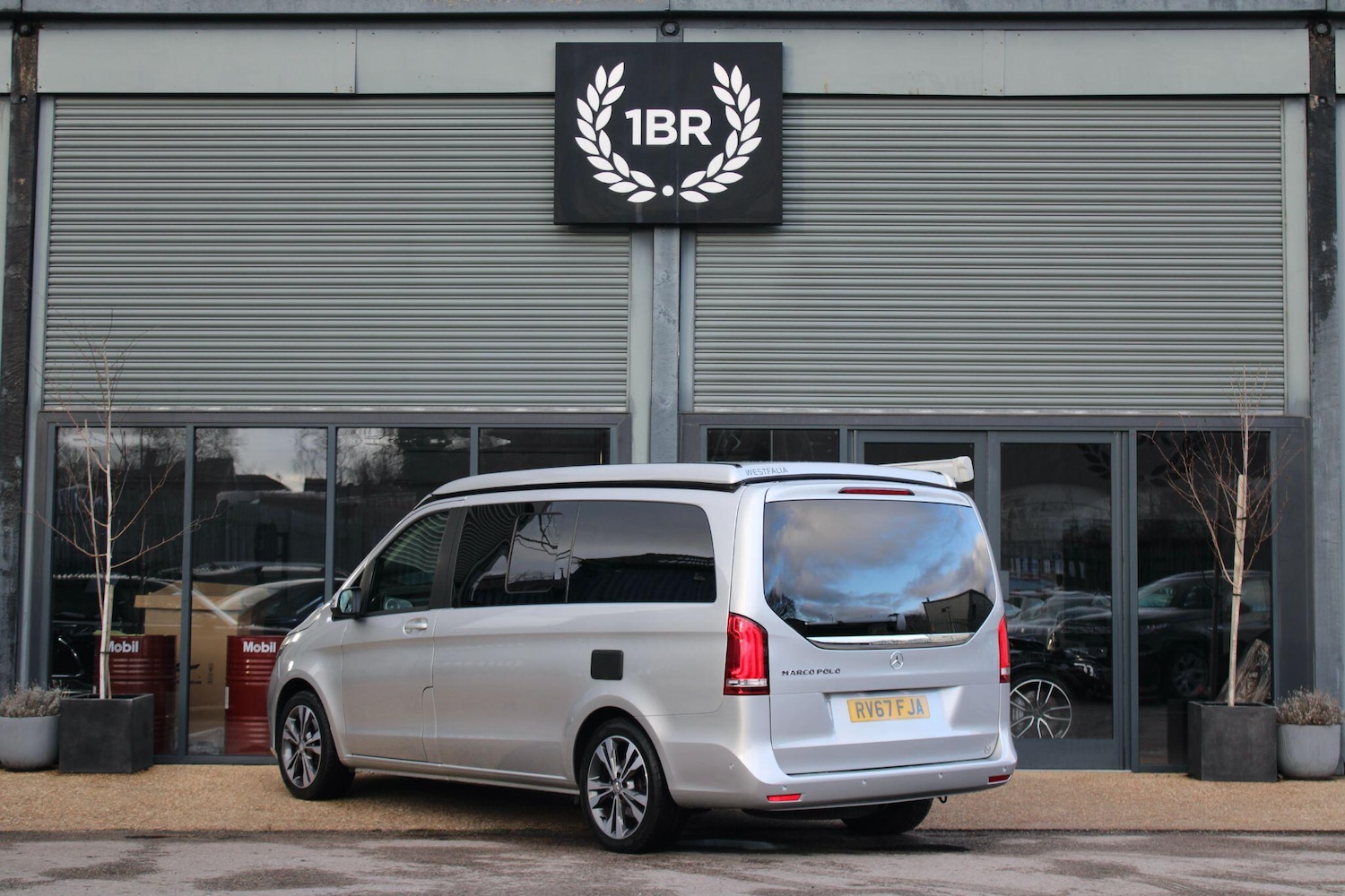 Used Mercedes-Benz V-Class 2017 for sale - 77203601: Photo 8