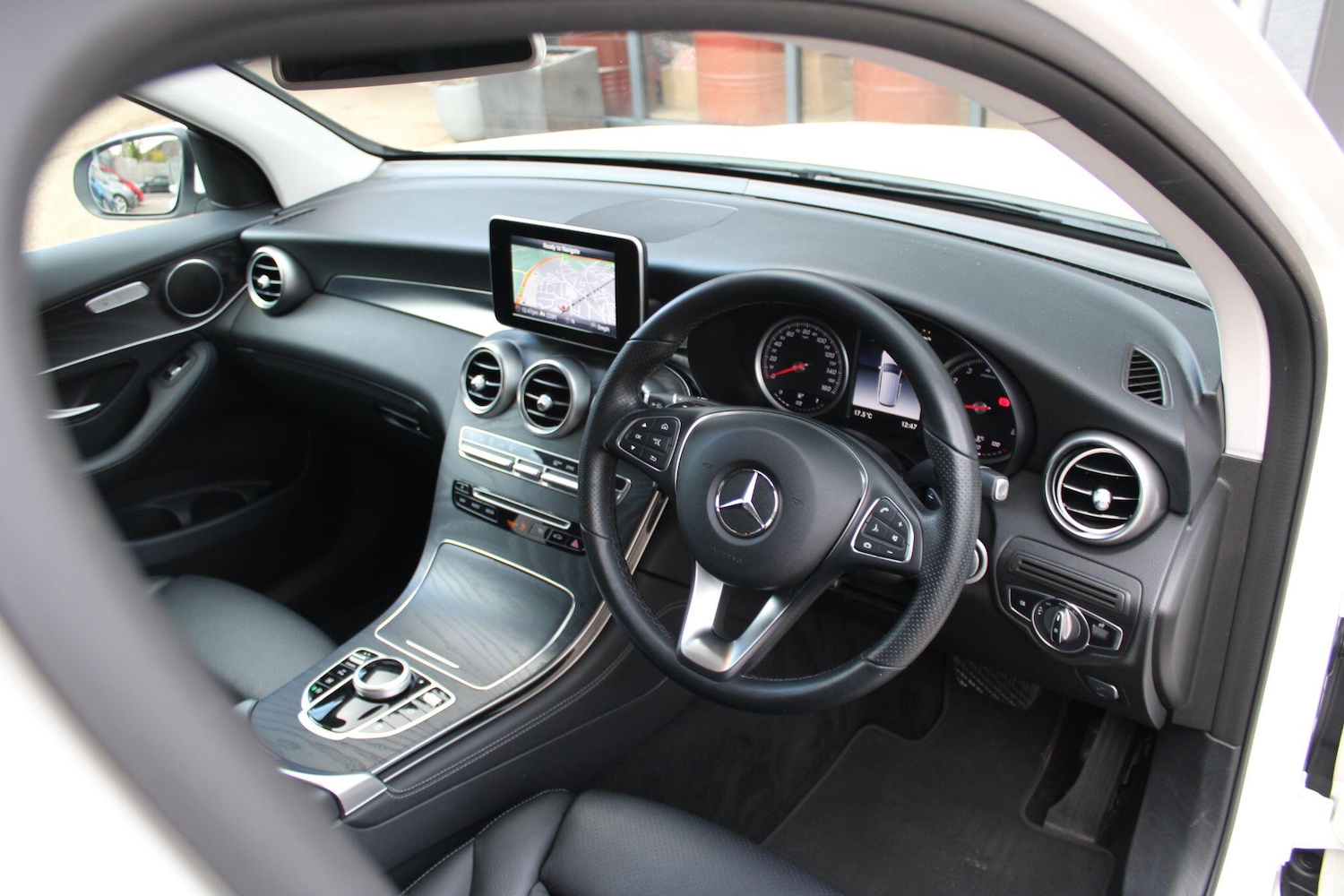 Used Mercedes-Benz GLC 2018 for sale - 76610224: Photo 16