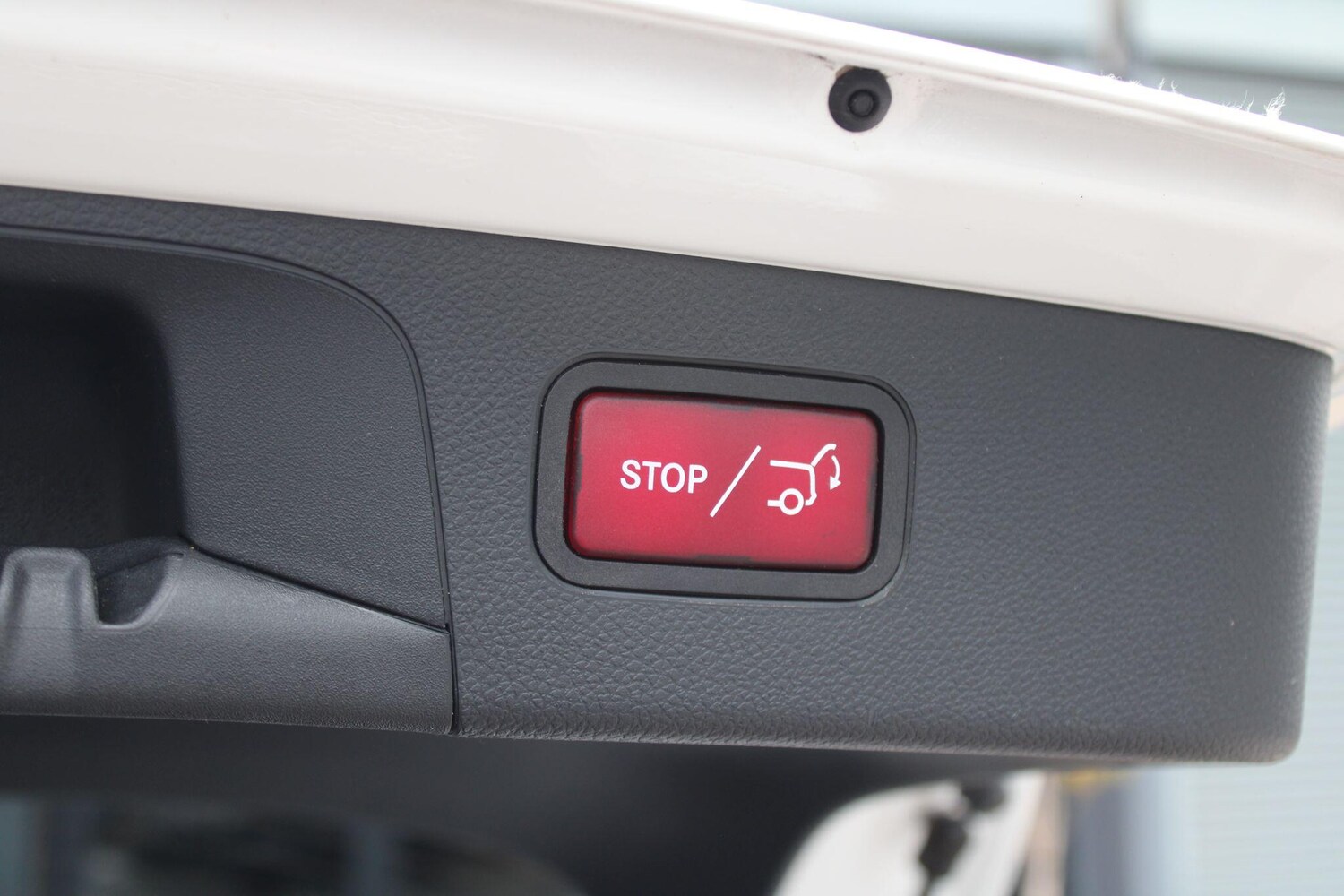 Used Mercedes-Benz GLC 2018 for sale - 76610224: Photo 38