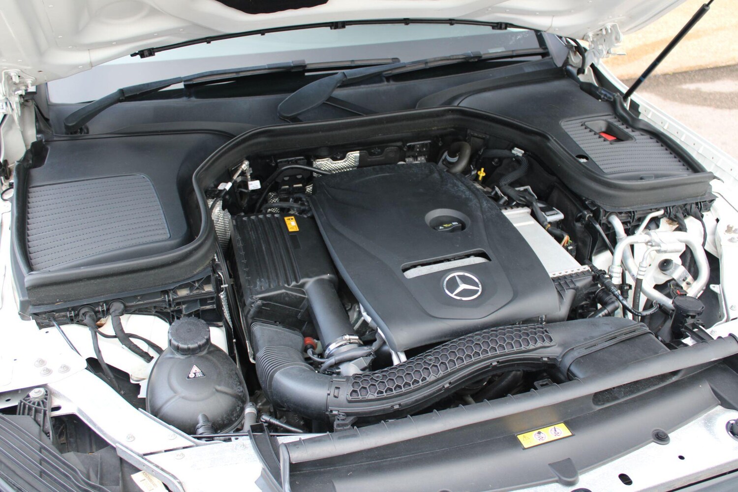 Used Mercedes-Benz GLC 2018 for sale - 76610224: Photo 40