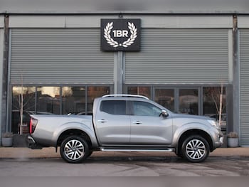 Used Nissan Navara 2017 for sale - 77969929: Photo